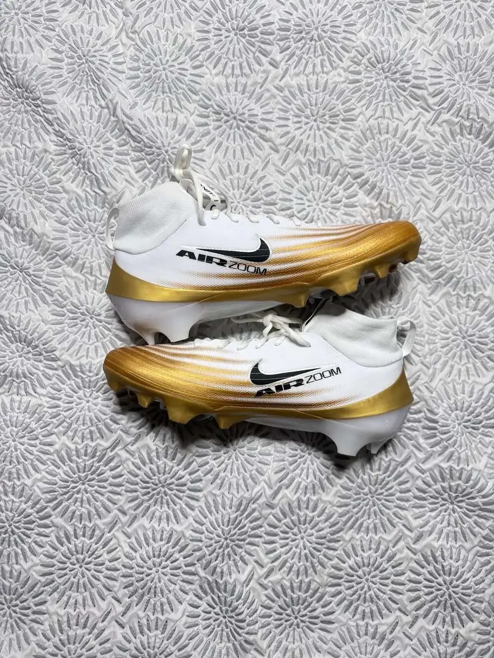 Nike Vapor Pro 1 Men's Football Cleats White Gold Black 11.5M FB3298-103